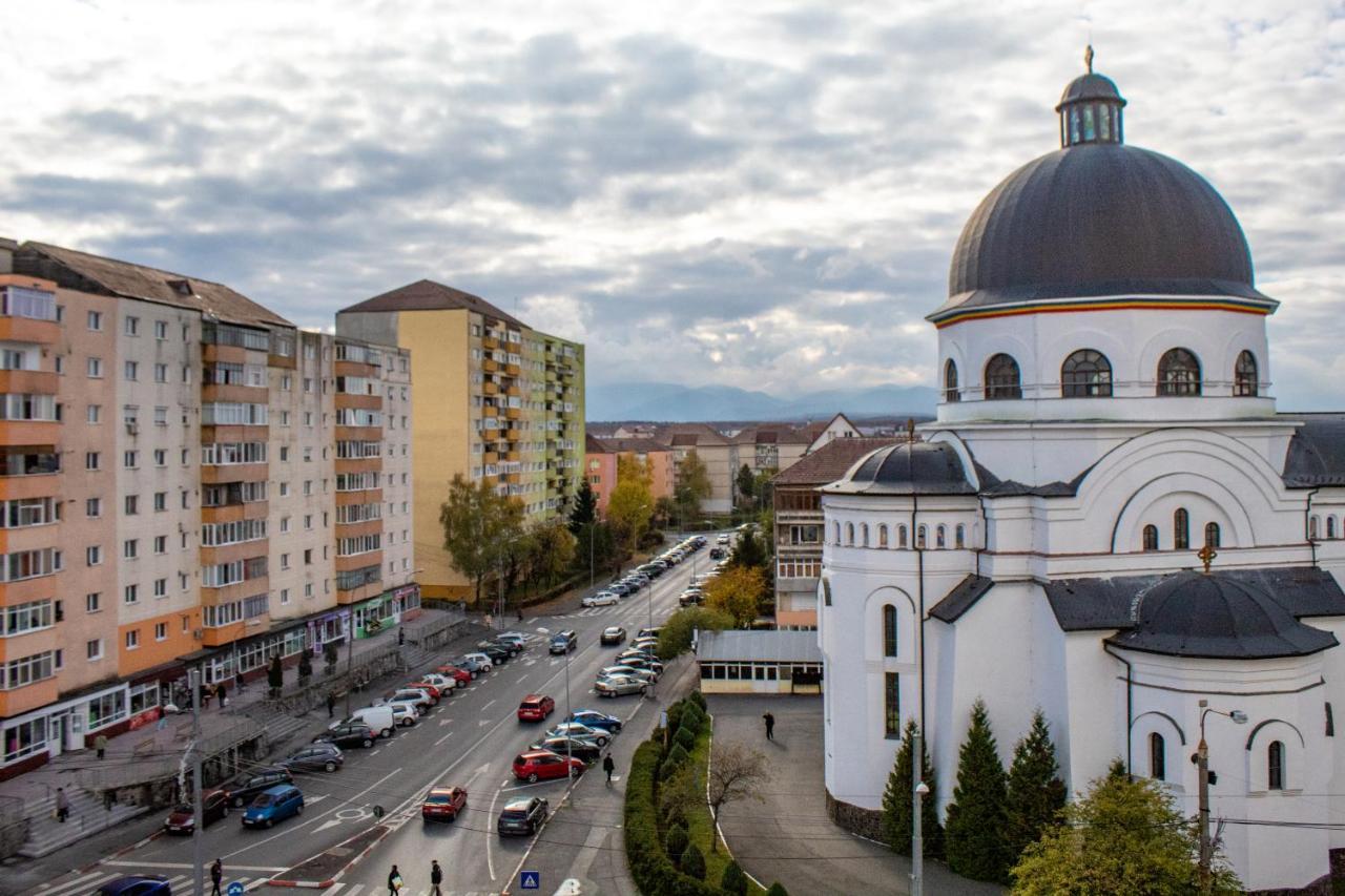 Butterfly Apartment Сібіу Екстер'єр фото