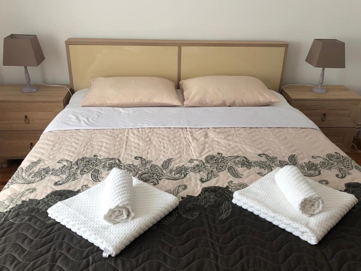Butterfly Apartment Сібіу Екстер'єр фото